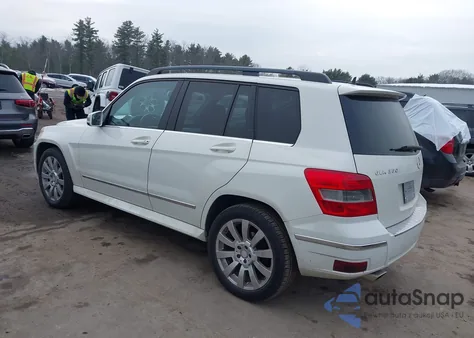 2010 Mercedes-Benz Glk 350 4Matic z USA, uszkodzony, nr VIN WDCGG8HB6AF471836